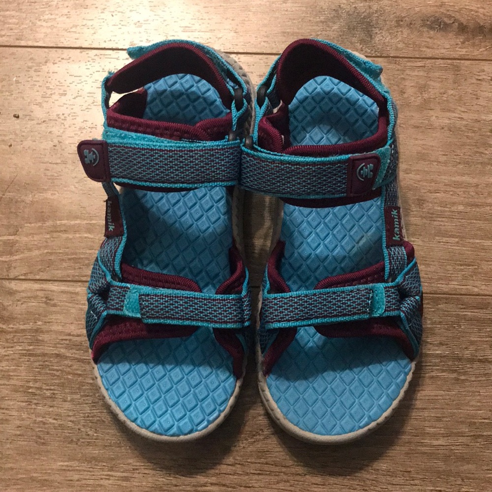 Kamik kids sandals.